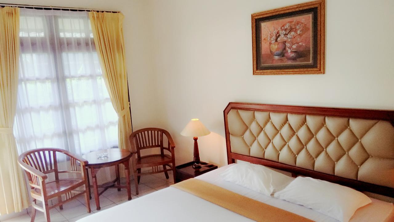 Serayu Hotel Timika Exterior photo